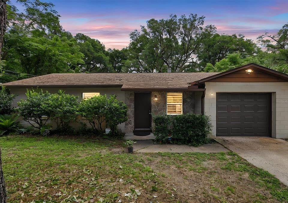 1st image of 2280 Spring Hollow Dr