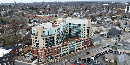652 Princess St #813 Photo 1