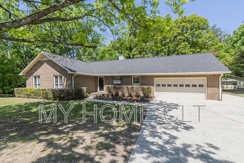 1st image of 4501 Mountain Island Dr