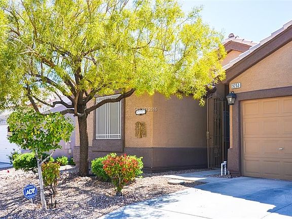 4th image of 9253 Desert Village Ave
