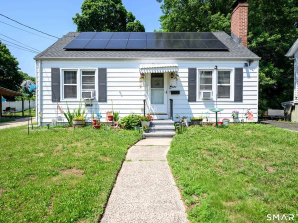 121 Fourth Street, Hamden, CT 06514