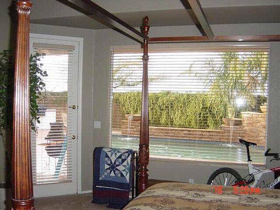 3rd image of 870 E CHERRYWOOD Drive