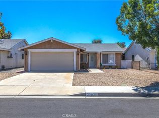 2302 El Rancho Cir, Hemet, CA 92545