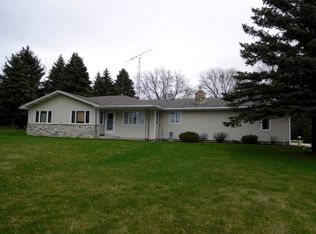 N5397 Grandview Rd, Fond Du Lac, WI 54937