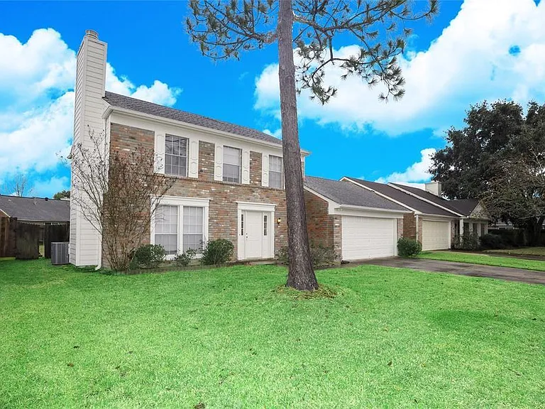 2630 Anthony Hay Ln — Photo 3