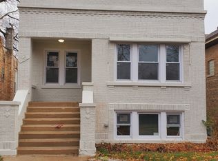 2245 Kenilworth Ave, Berwyn, IL 60402