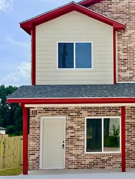 317 Lane Dr #A — Photo 2
