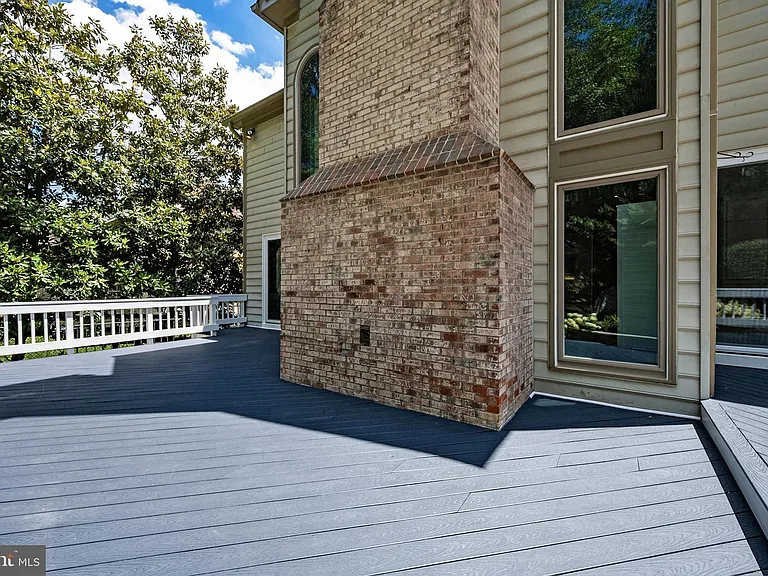 1256 New Bedford Ln — Photo 114