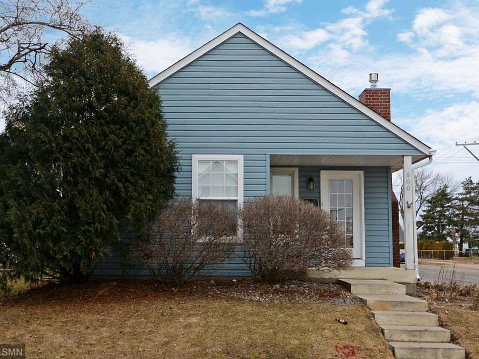 1st image of 600 2nd Ave S