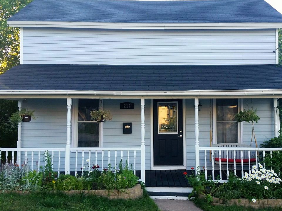 1st image of 214 N 5th St