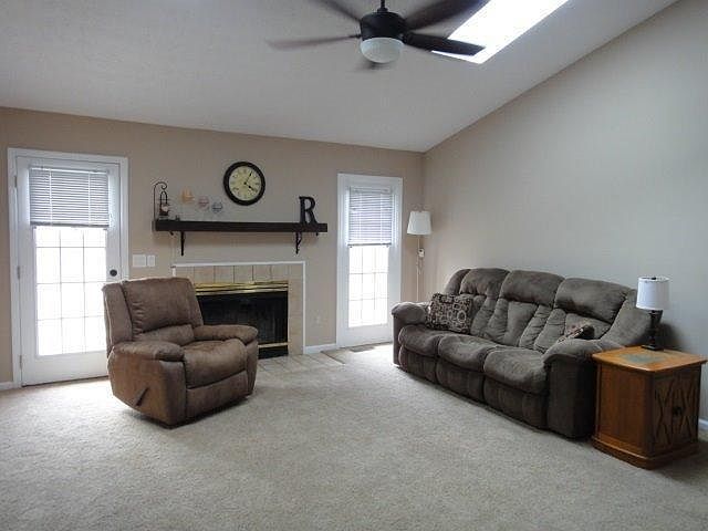 1st image of 10045 Village Tree Ct