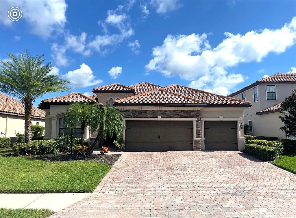 4 bed, 2.0 bath, 2244 sqft, $5,500 — Photo 1