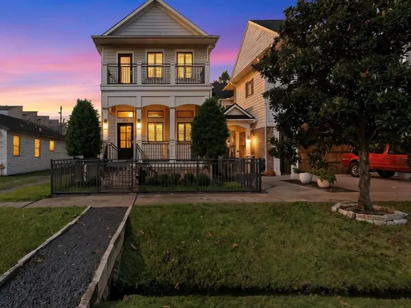 813 Ashland St, Houston, TX 77007
