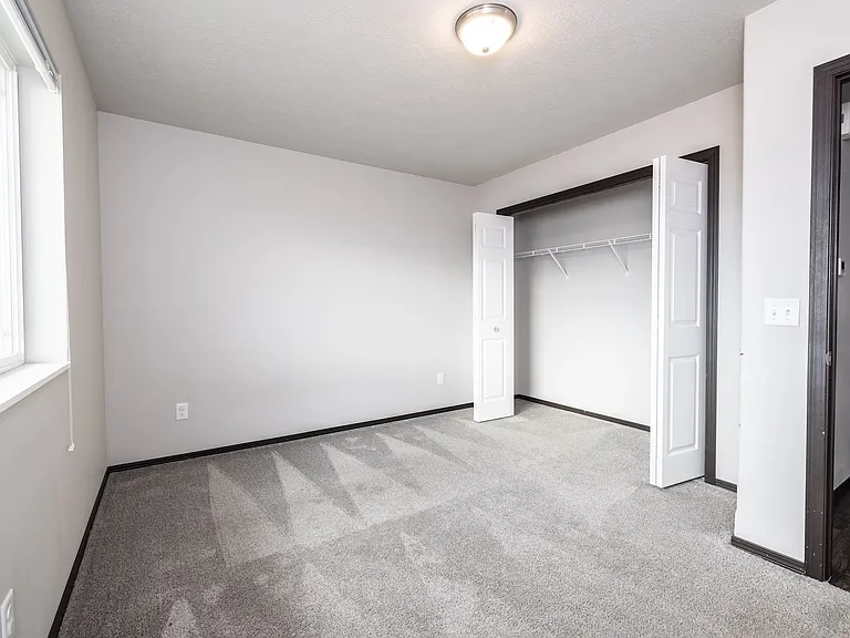 Foxtail Creek Townhomes — Photo 10