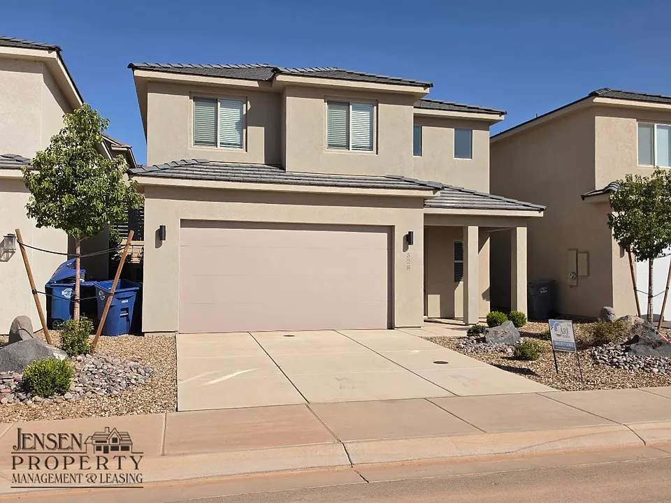 528 S Riverbed Dr