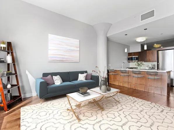 43 Westland Ave Unit 602, Boston, MA 02115