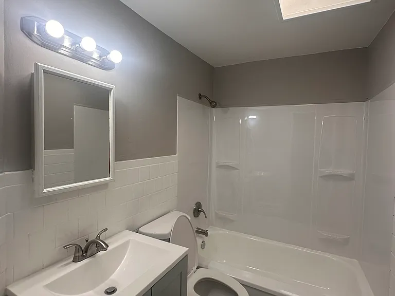 4411 Norfen Rd — Photo 5