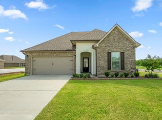 4500 Green Wood Way, Lake Charles, LA 70607