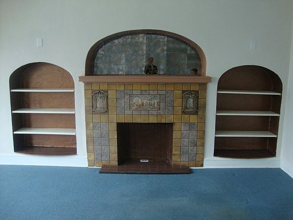 2nd image of 6239 N Fairfield Ave #2