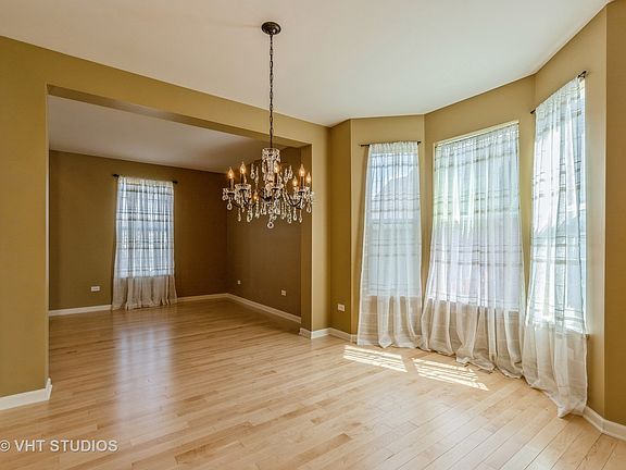 5th image of 179 Annelise Ln