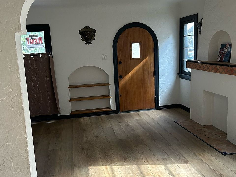 1st image of 2543 Eucalyptus Ave
