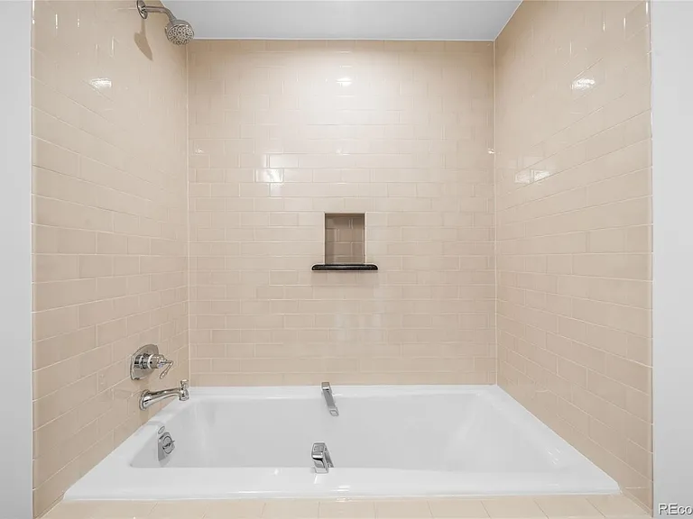 2133 18th St #RL — Photo 32