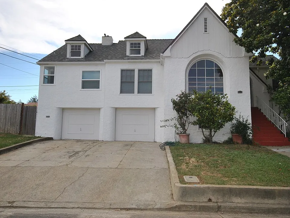151 Mountain View Ave