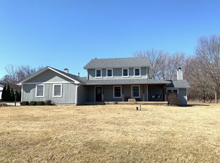 4N846 Brookside West Dr, St Charles, IL