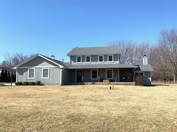 4N846 Brookside West Dr, St Charles, IL 60175