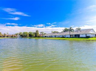 156 Fox Glen Dr, Naples, FL 34104