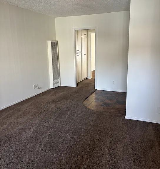 11004 Blix St #1F — Photo 2