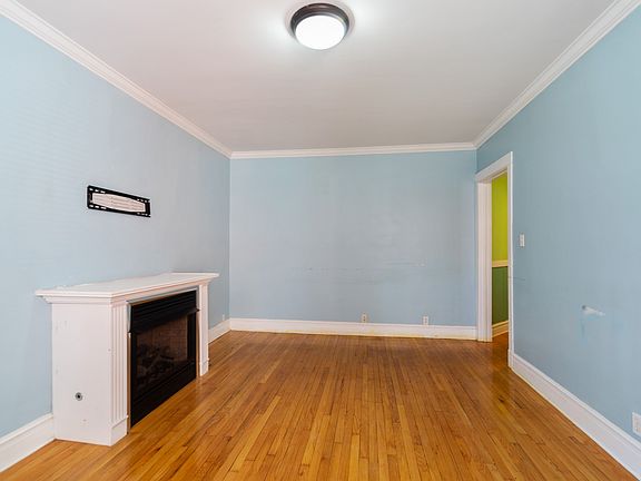 4th image of 832 W Lakeside Ave #1S
