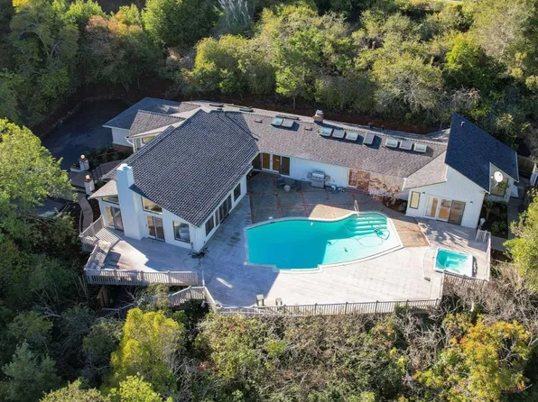 440 Remillard Dr, Hillsborough, CA 94010