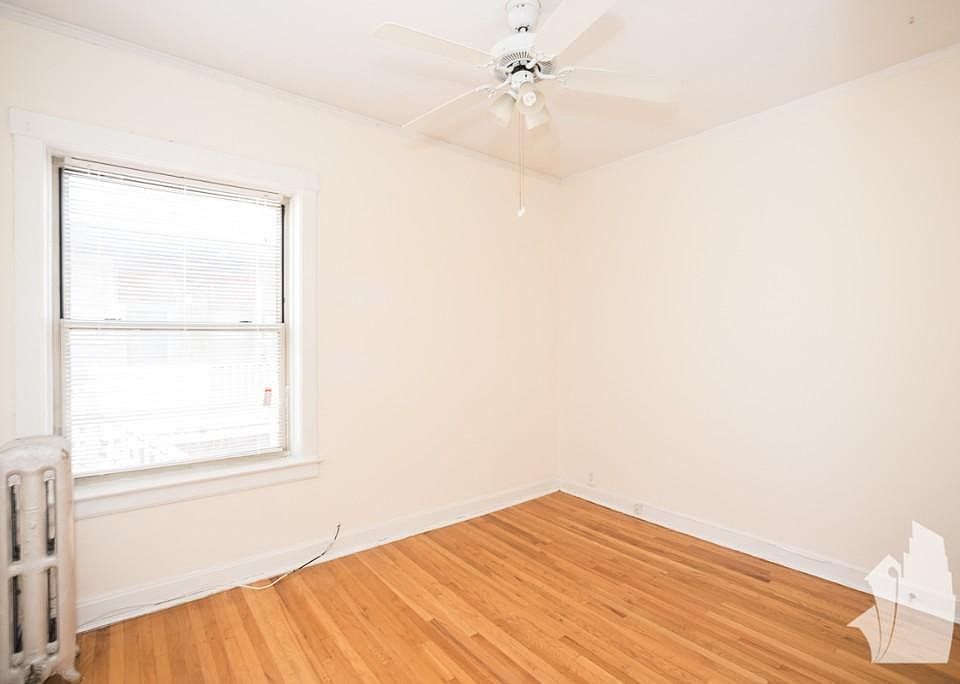 1st image of 5101 N Winchester Ave #5107-2