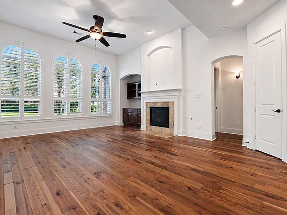 5th image of 5403 Mesquite Ridge St