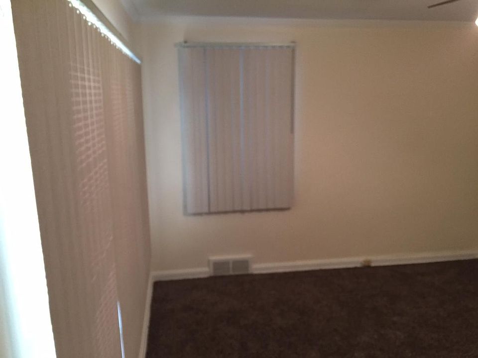 1st image of 206 N Dick Ave #2