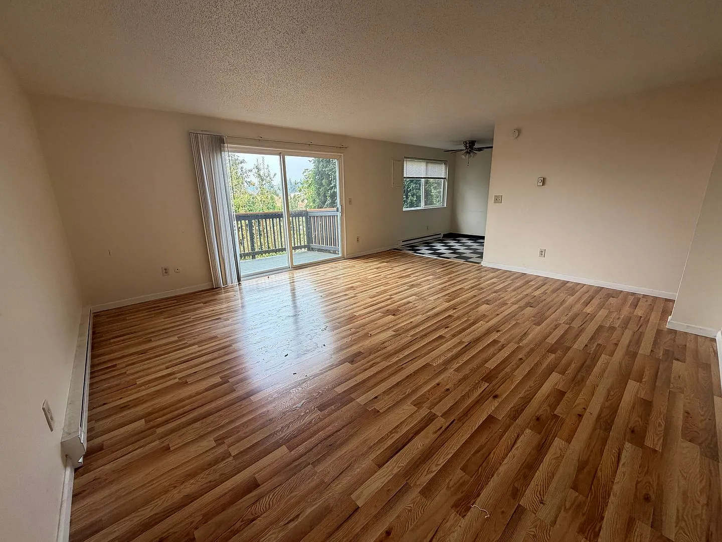 Crown Point Apartments — Photo 4