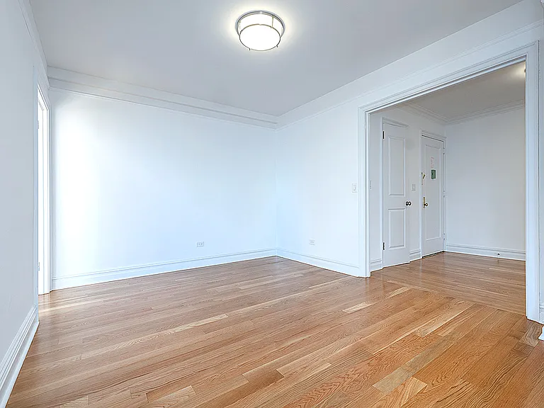 124 W 79th St #11C — Photo 5