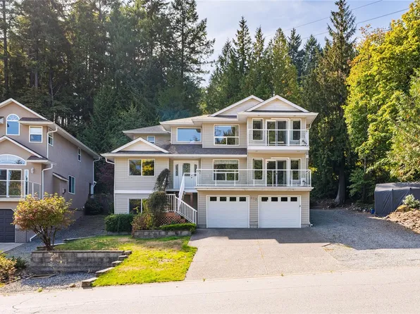452 Thetis Dr, Ladysmith, BC V9G 1V9