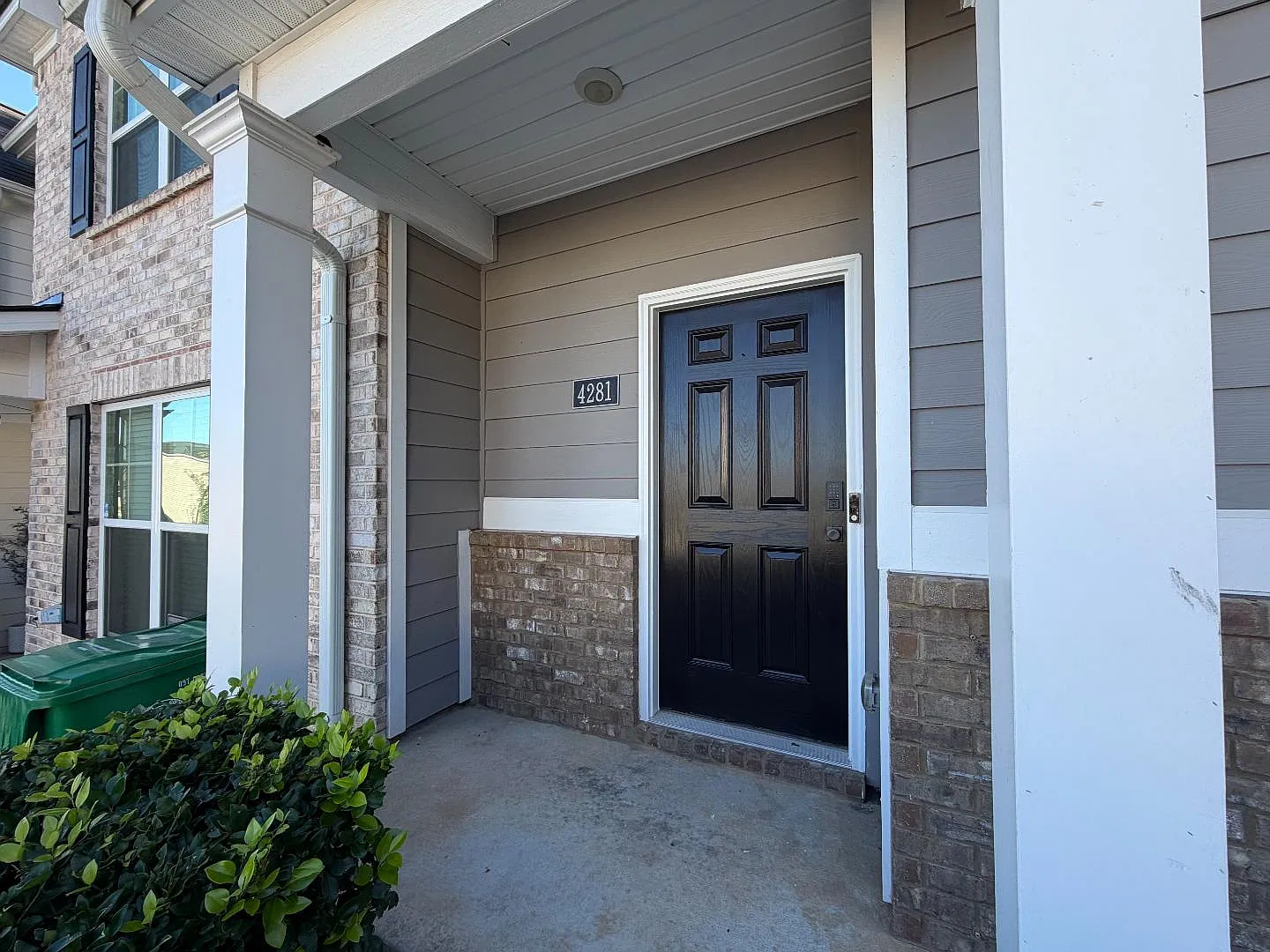 4281 Arcadia Dr - arcadia — Photo 2