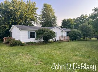 69 Mead Rd, Ionia, MI 48846