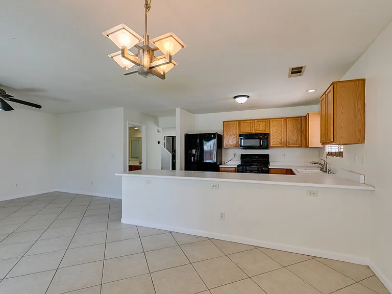5025 Glittering Star Ct N — Photo 29