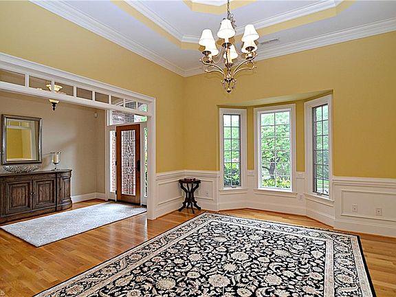 2nd image of 5204 Cedarwood Creek Dr