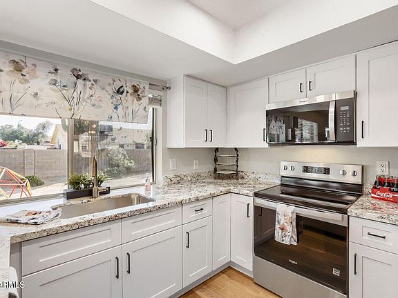 4th image of 4341 W Bluefield Avenue