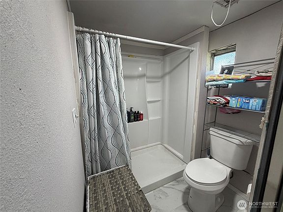 3rd image of 7140 191st Avenue SW #9