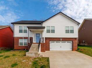 1156 Racker Dr, Clarksville, TN 37043