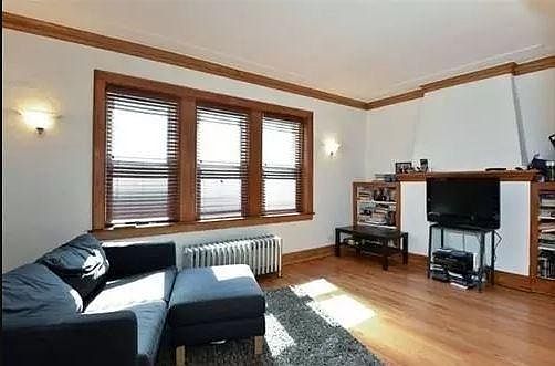 2nd image of 6678 N Olympia Ave #2R
