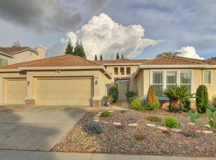 9369 Winding River Way, Elk Grove, CA 95624