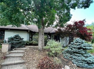 725 Dahlia Cir, Barberton, OH
