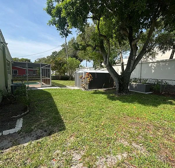 9100 Bamboo Dr — Photo 12